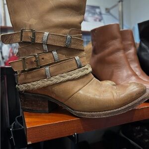 Freebird by Steven FB-Drove Brown Leather
Knee High Western boots
Size 7